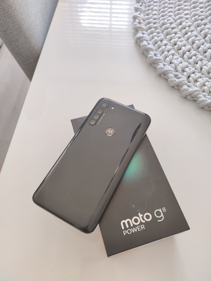 Motorola G8 Power - stan BDB komplet