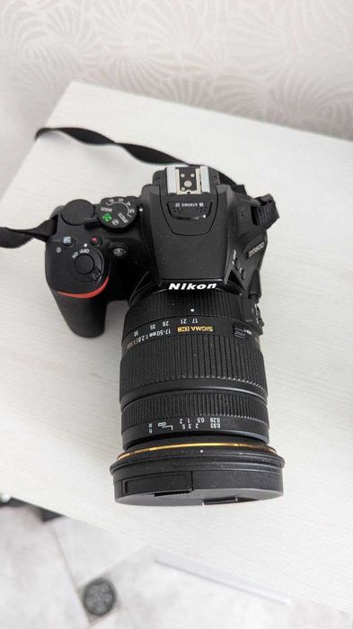 Nikon D5600 + Обєктив Sigma 17-50 / 2.8