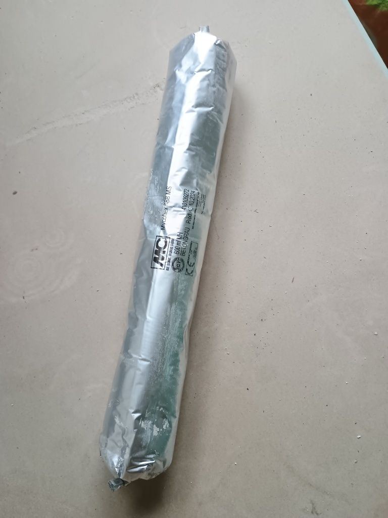 Klej Botament Mycoflex 488 betongrau szary do forniru kamiennego