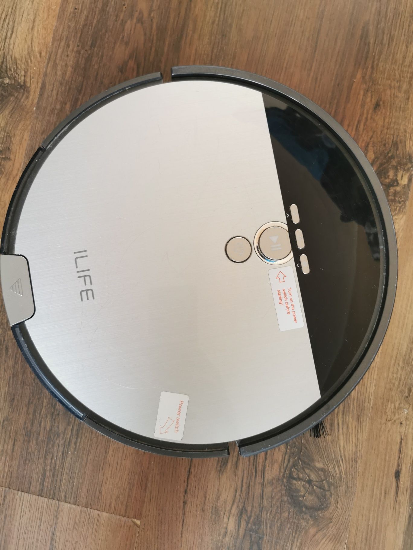 Robot sprzątający ILIFE v8s