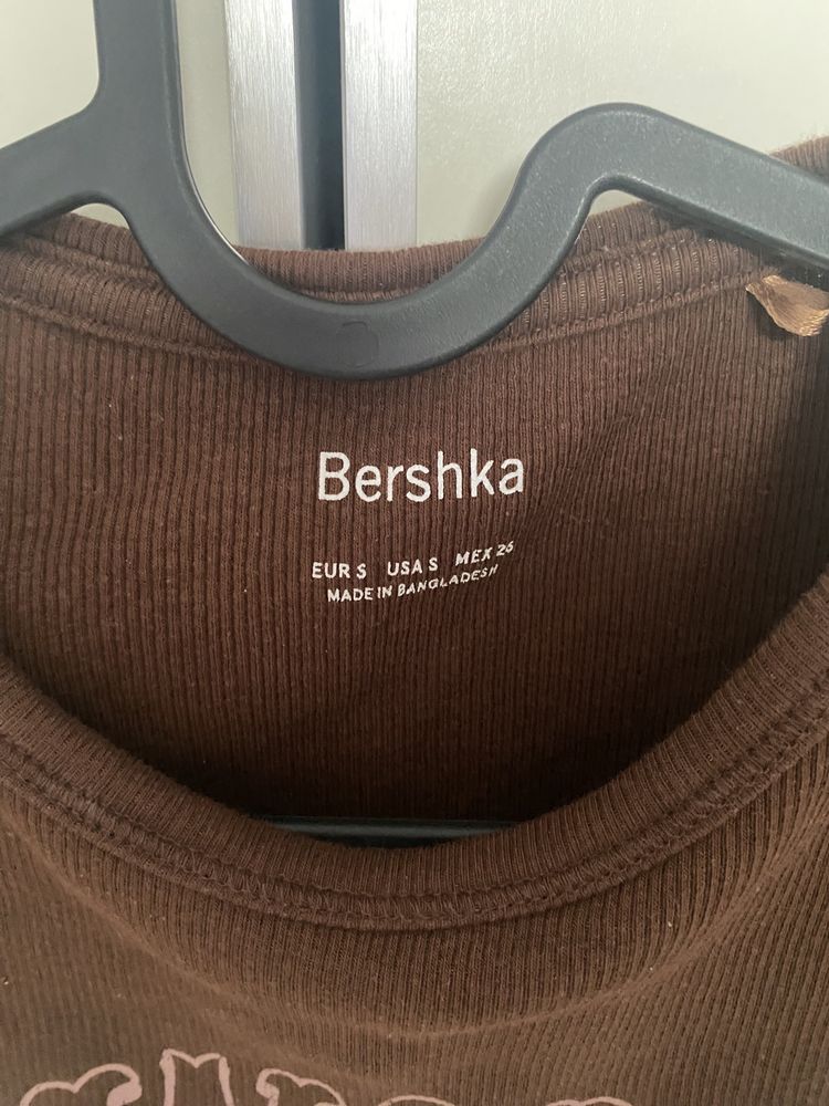 Brązowy Crop Top Bershka