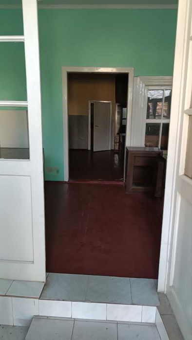 Фасад, 1 пов, окремий вхід, 53 м2, Мукачево, вул. М. Грушевського, 21