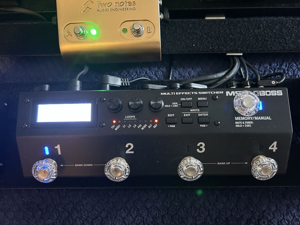 Boss MS-3 e Two Notes Le Crunch + Pedalbord completo com case