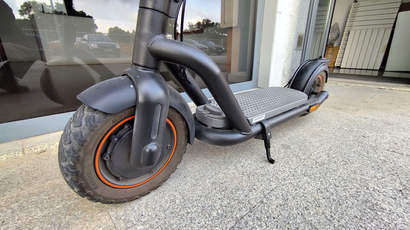 Trotinete eléctrica Navee N65