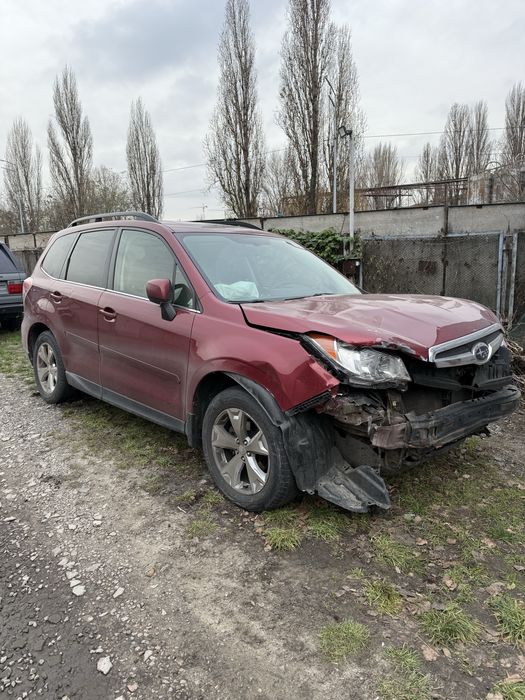 Subaru Forester 2014 рік