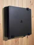 Uchwyt ścienny PlayStation PS4 slim. PS3 PS5  Nintendo Switch Gamecube