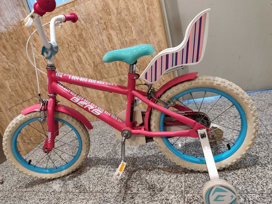 Bicicleta de menina roda 16 com rodinhas e cesto