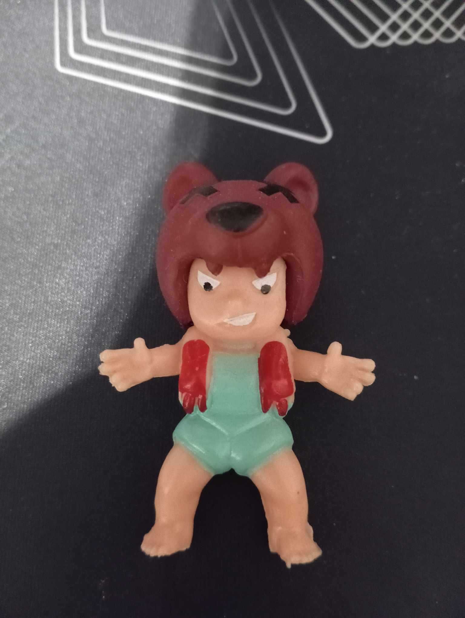 Nita - figurka kolekcjonerska z gry "Brawl Stars"