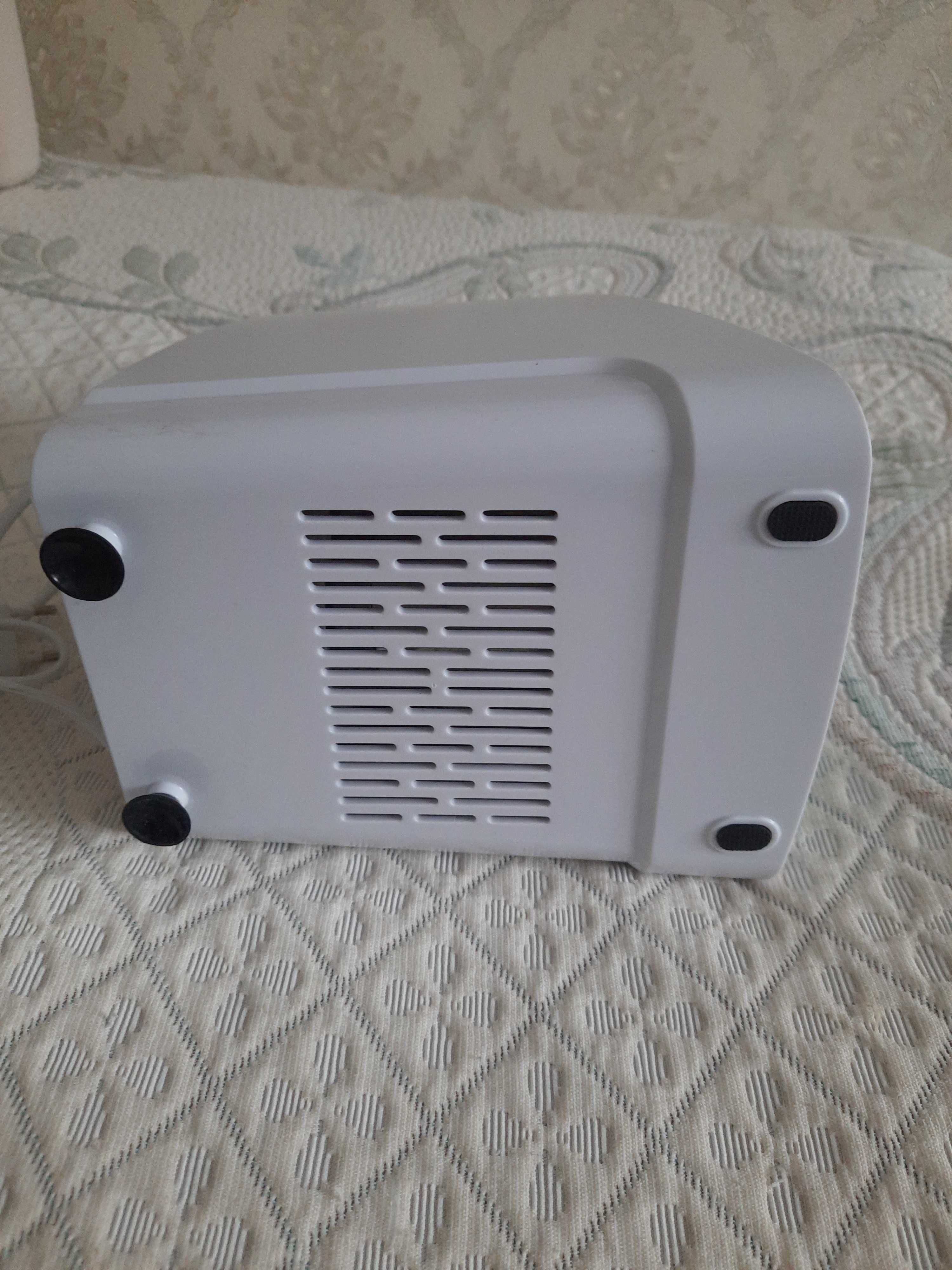 Электромясорубка Bosch CNFW4/350W.