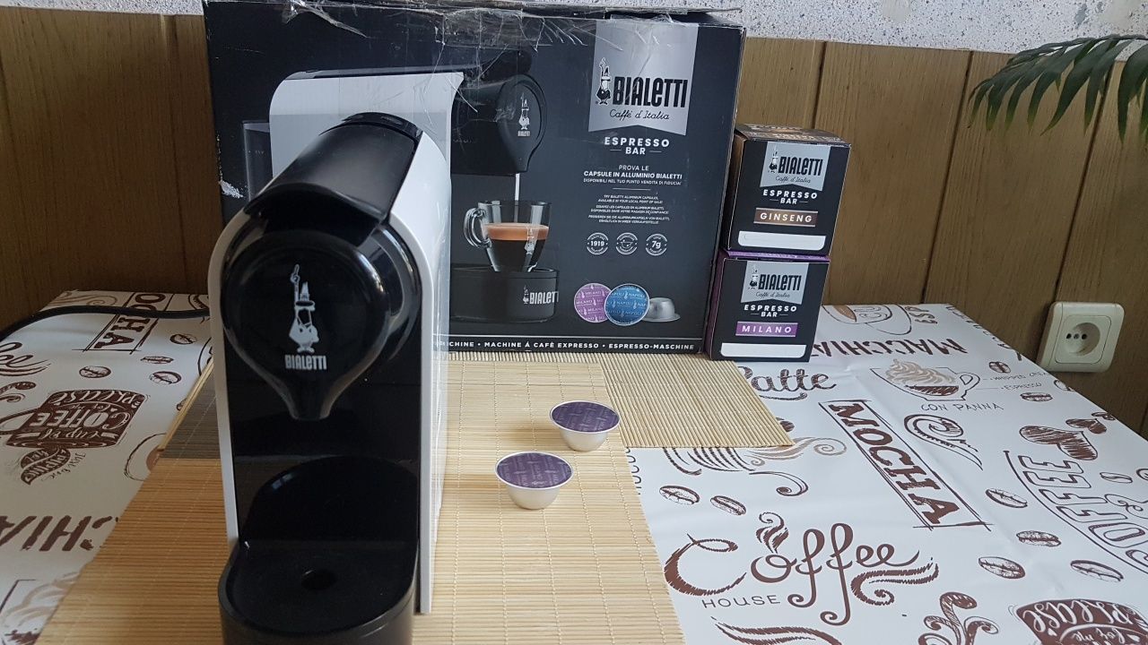 Капсульна кавоварка Bialetti CF90 GIOIA