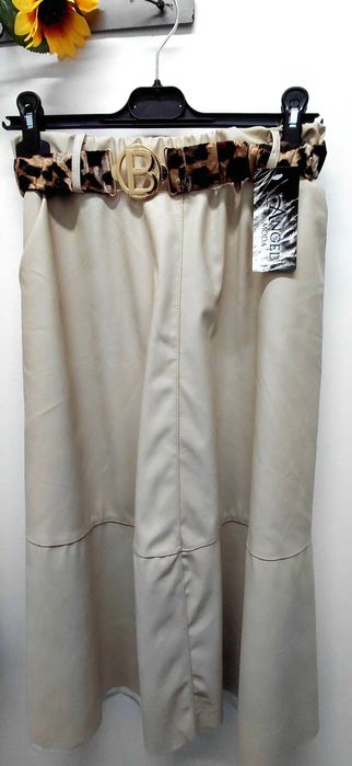 Spódnice skóra ekologiczna rozmiar uniwersalny S-xl