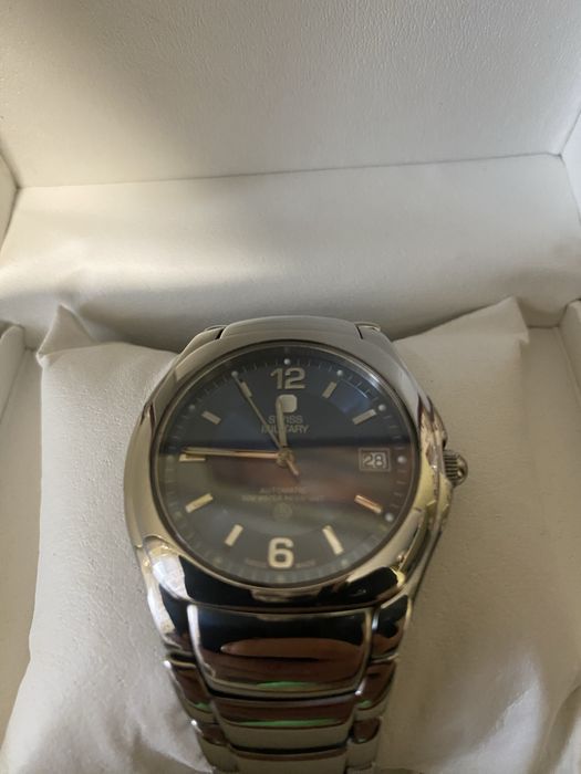 Swiss Military механіка автоподзавад Швейцарія