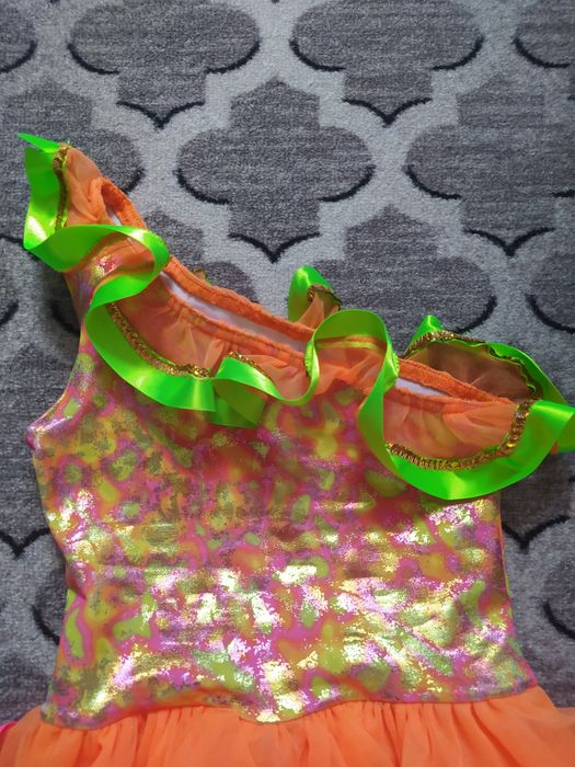 Strój gimnastyczny kostium jednoczęściowy do tańca blyszczący  cekiny