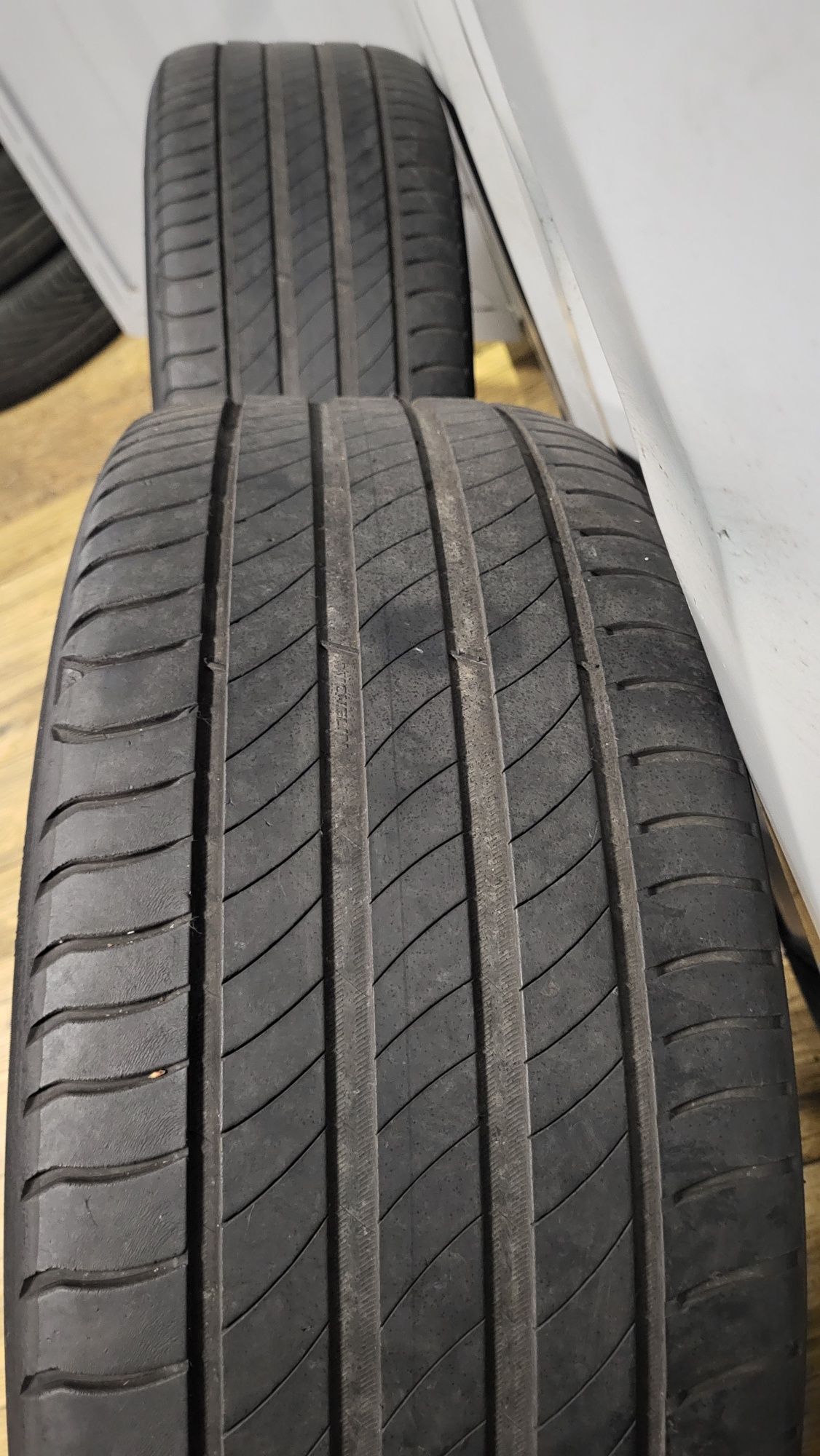 Felgi BMW 18" 5x120 z oponami 245/45 R18 5 F10 F11 E60 3 F30 F31 X1