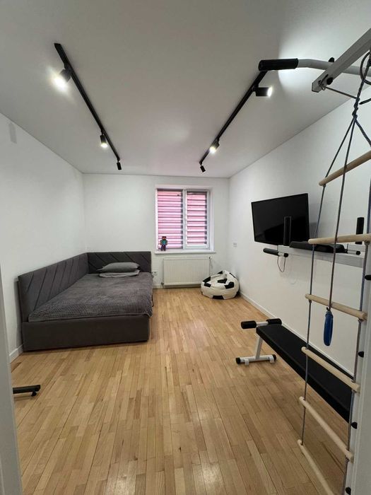 Продається елітна 4 кімнатна квартира.Цікава пропозиція !!!