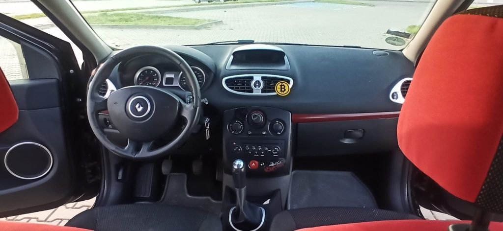 Renaul Clio RipCURL 1.2 benzyna