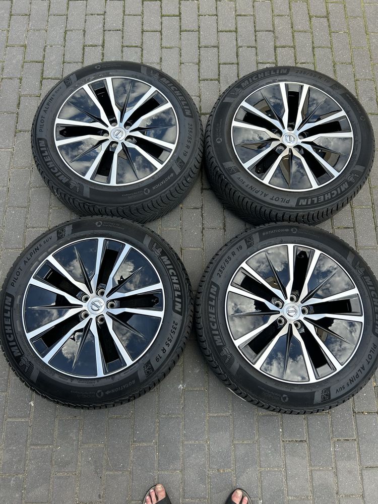 Felgi Volvo XC60,XC90 8x19,et.42,5 jak nowe 5x108