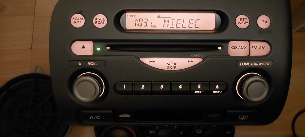 Radio Honda  Jazz City BLUETOOTH  AUX gratis Przedlift