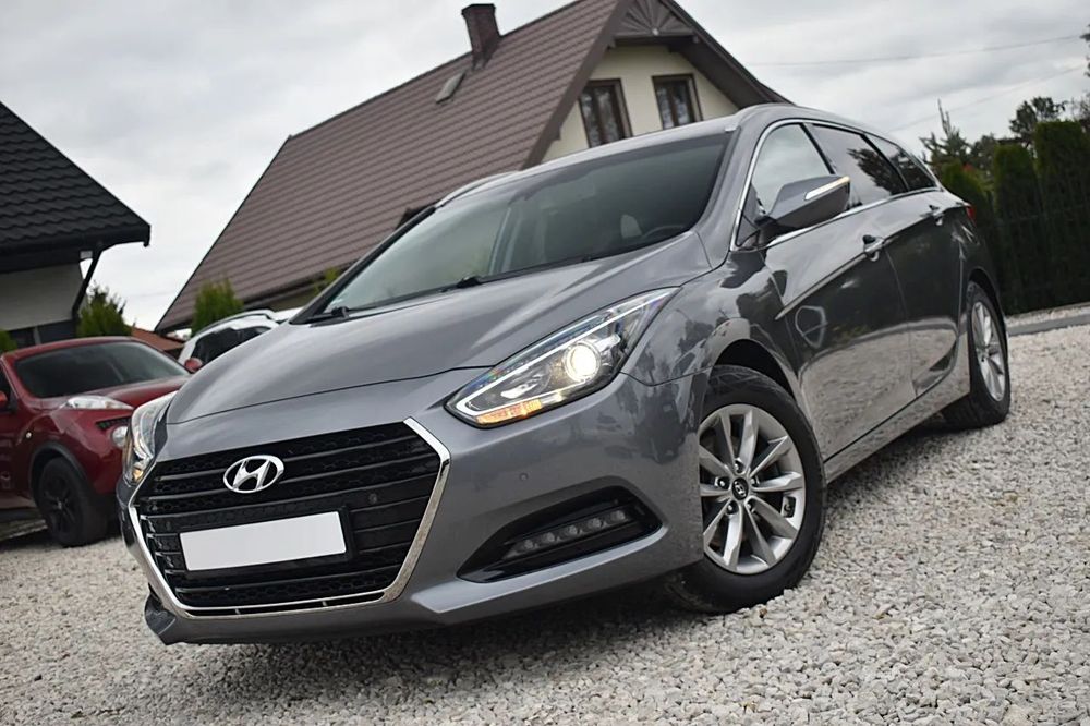 Hyundai i40 1.7CRDi 115PS _Navi, Ledy, Kamera, Grzane Fotele, Grzana Kierownica_