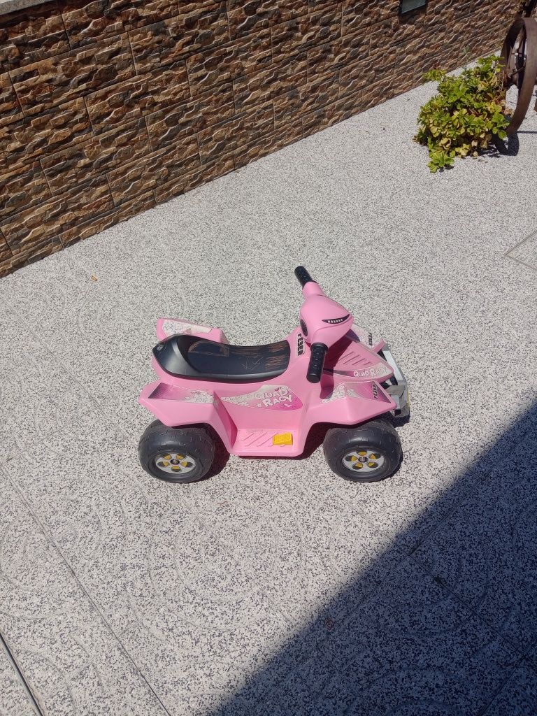 Moto de criança a bateria