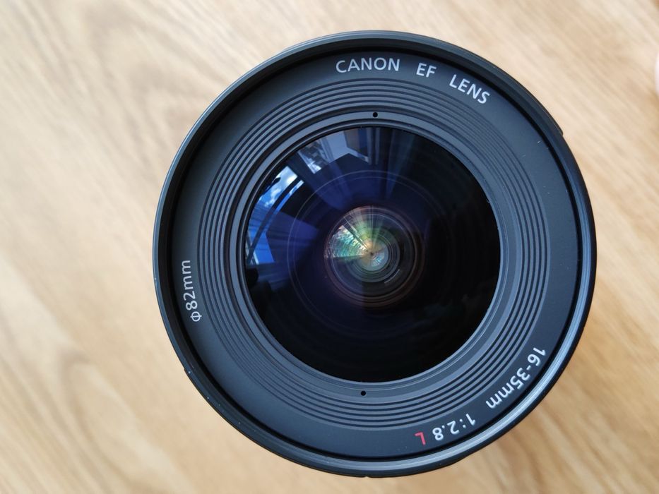 Canon EF 16-35mm f/2.8L II USM