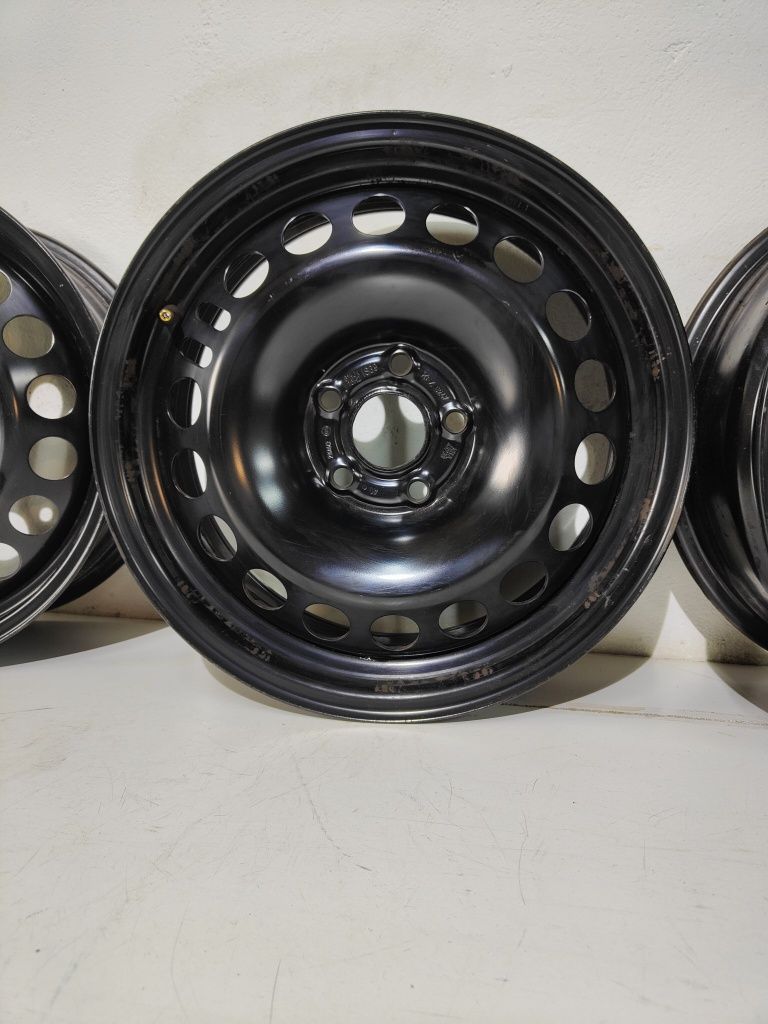 Felgi Stalowe Opel 16 Cali 5x105 Astra J Zafira C Mokka Cruze Trax