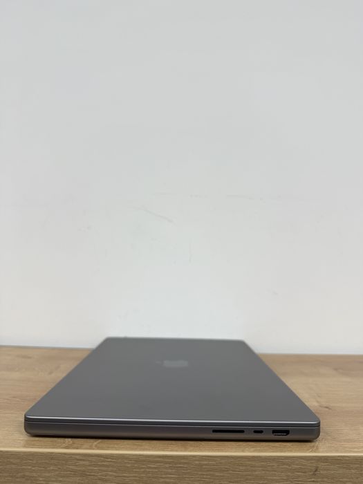 98% Macbook Pro 16 2021 M1 Pro 16Gb | 512Gb • ГАРАНТІЯ Макбук М1 Pro