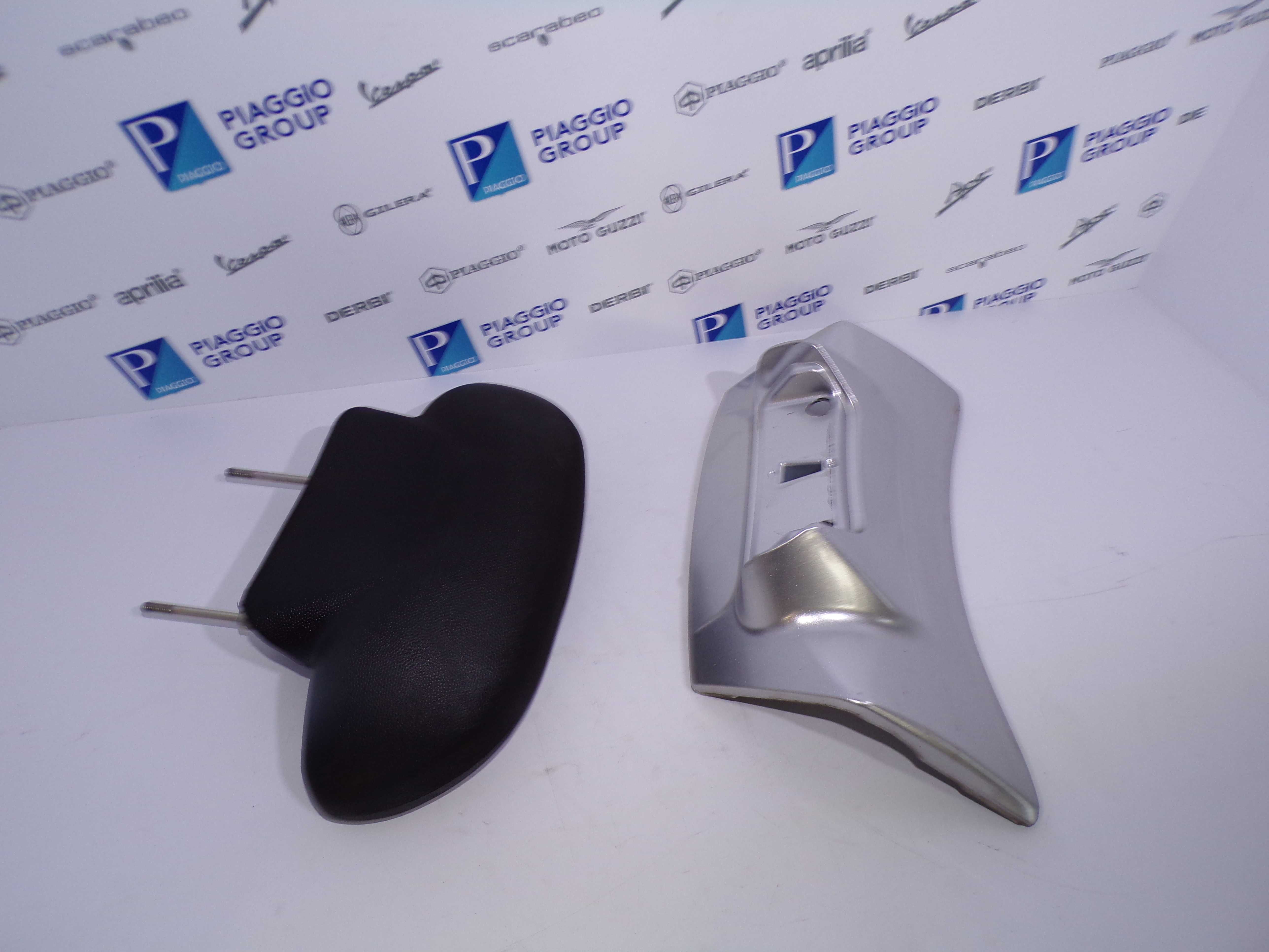 Oparcie pasażera komplet Piaggio MP3 125/500cc 06-13r. OEM.