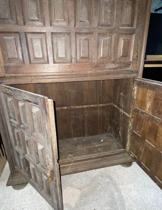 Móvel Bar e Secretária Antiga – Peças Únicas