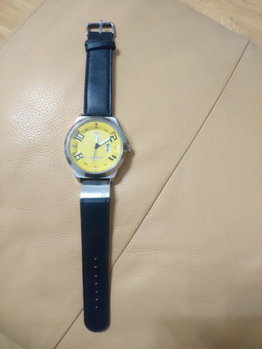 Ferrari часы кварцевые наручные