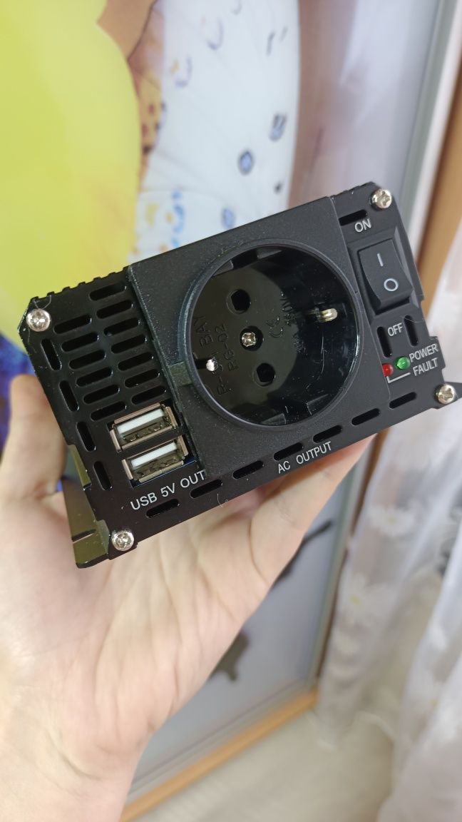 Инвертор / преобразователь 1500w з двома виходами usb