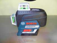 Laser liniowy krzyżowy Bosch GLL 3-80 CG