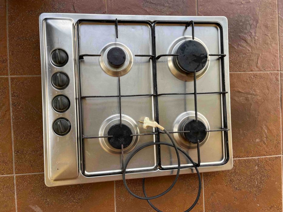 Газова варильна поверхня ARDO