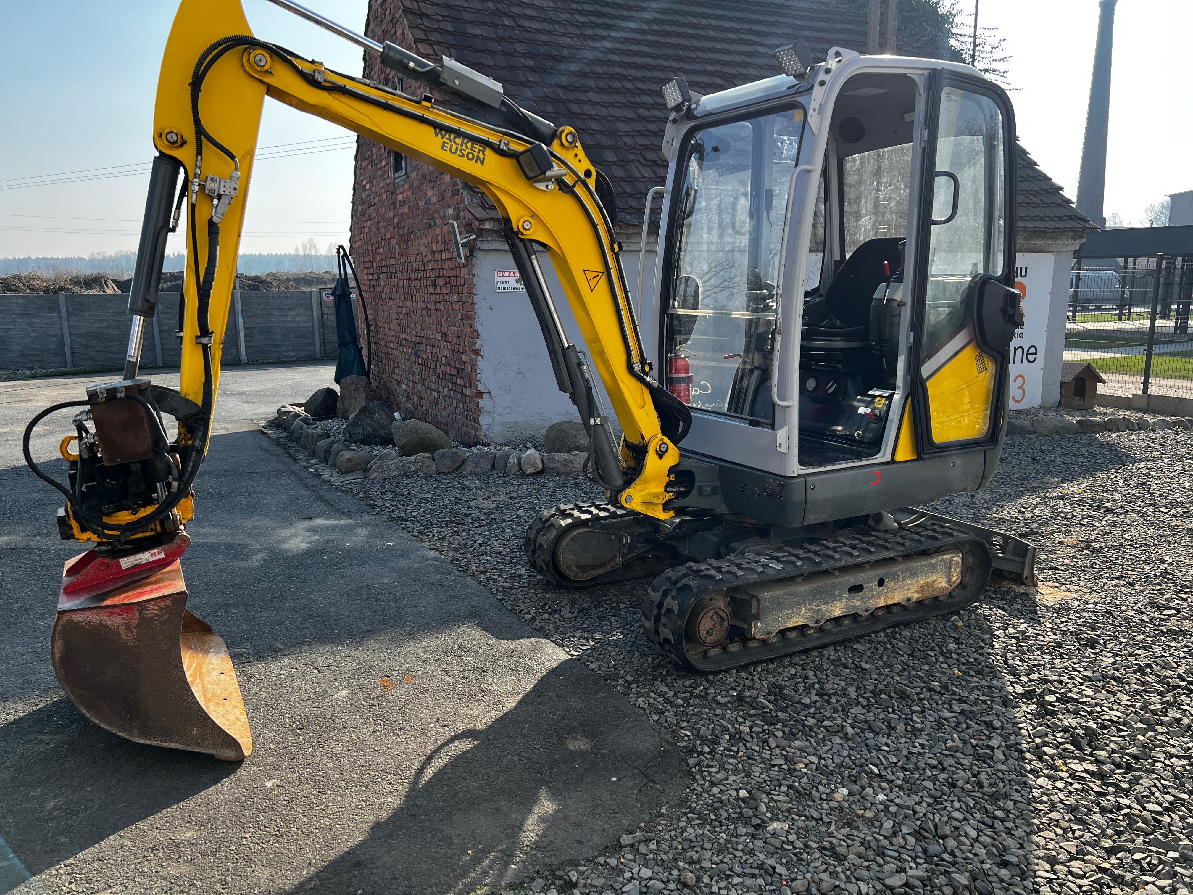 Mini-koparka WACKER Neuson ET 20  ROTOTILT Engcon 3xŁyżka