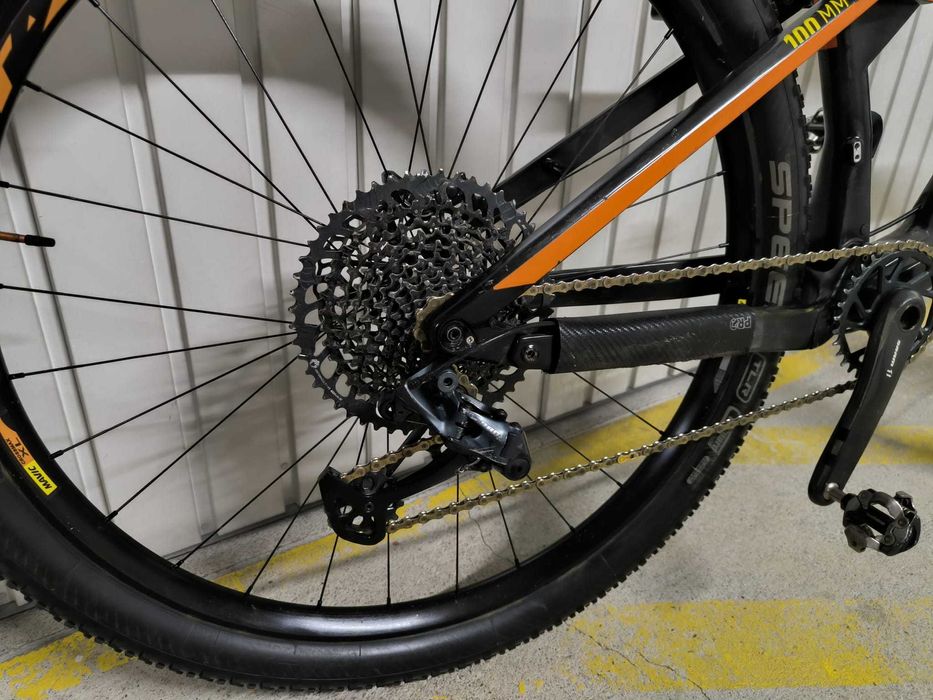Bicicleta Cube AMD TEAM Edition