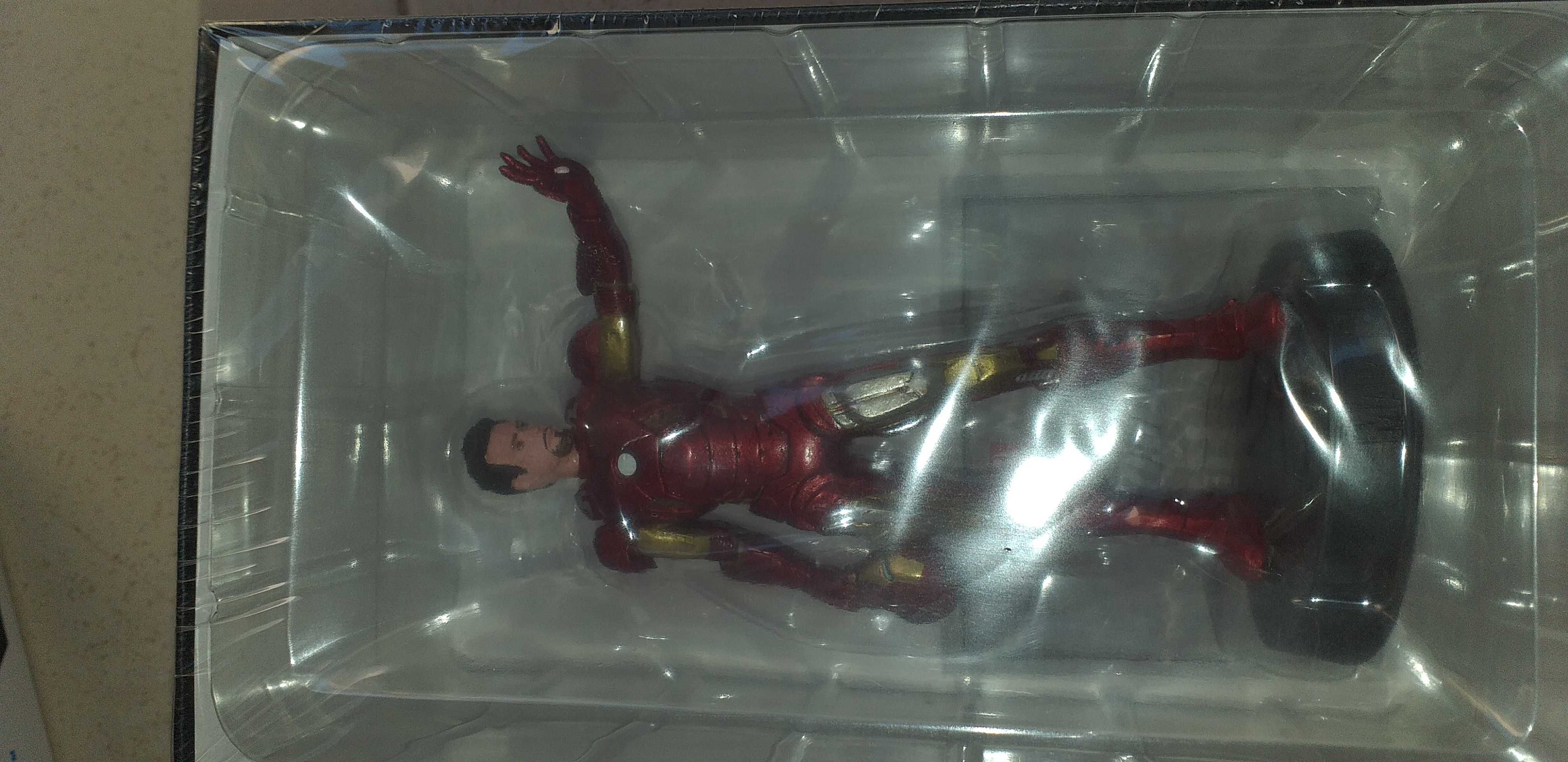 Figura Marvel IronMan Iron Man 15 cm nova em caixa selada