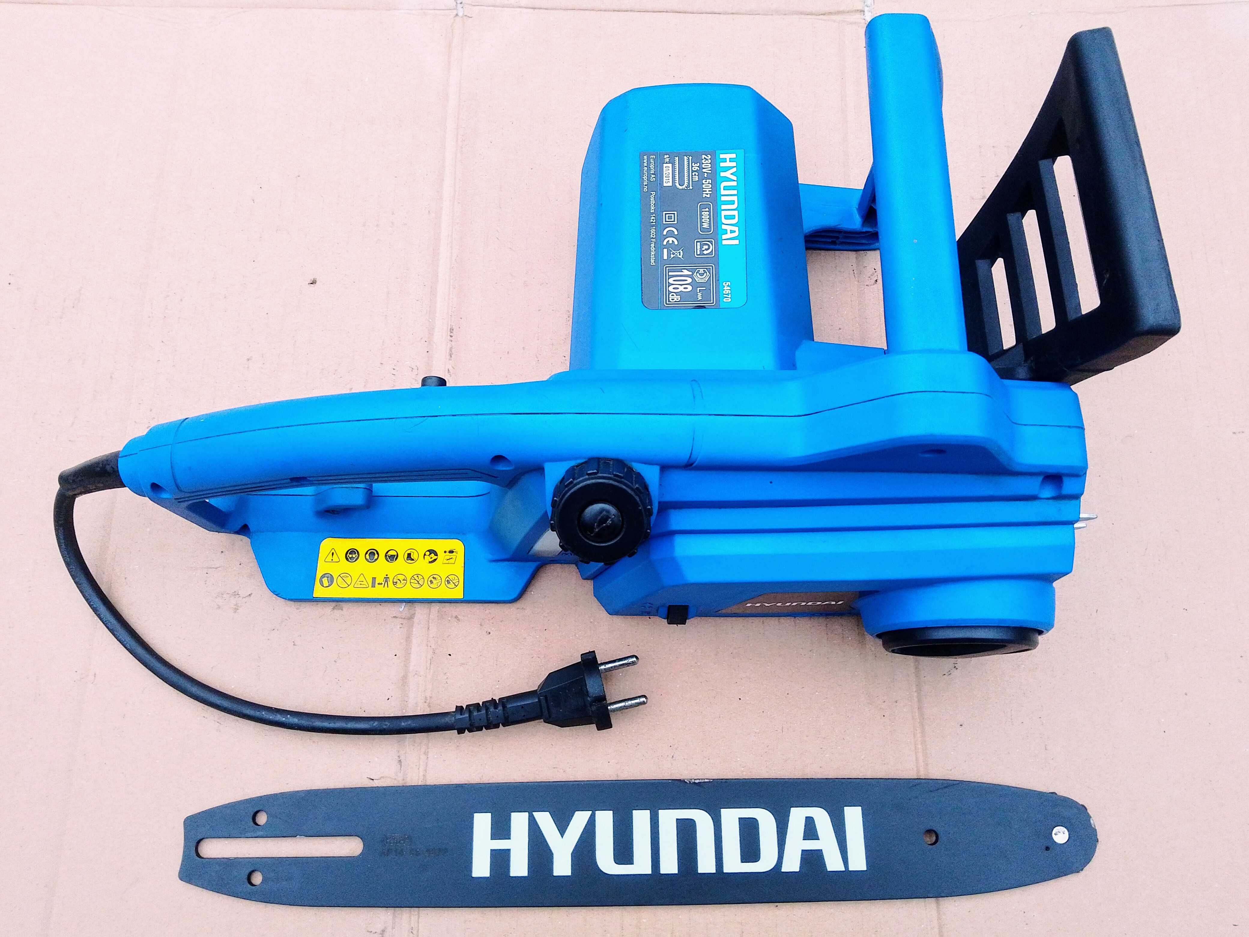 Piła elektryczna Hyundai 1800W
