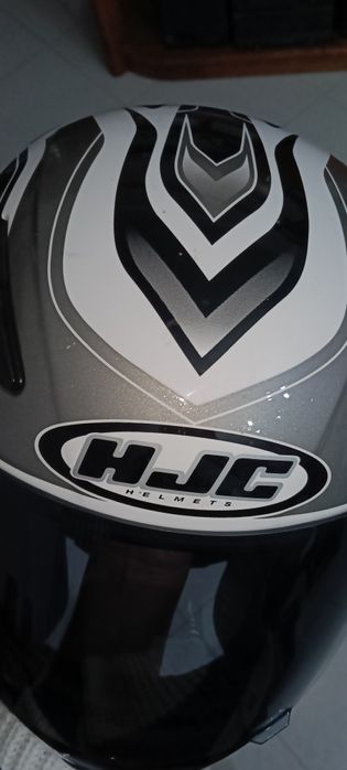 Capacete impecável M