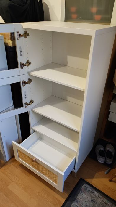 Szafka BESTA IKEA  biała regał słupek