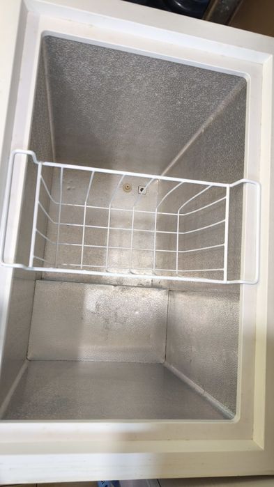 Морозильна камера Elenberg