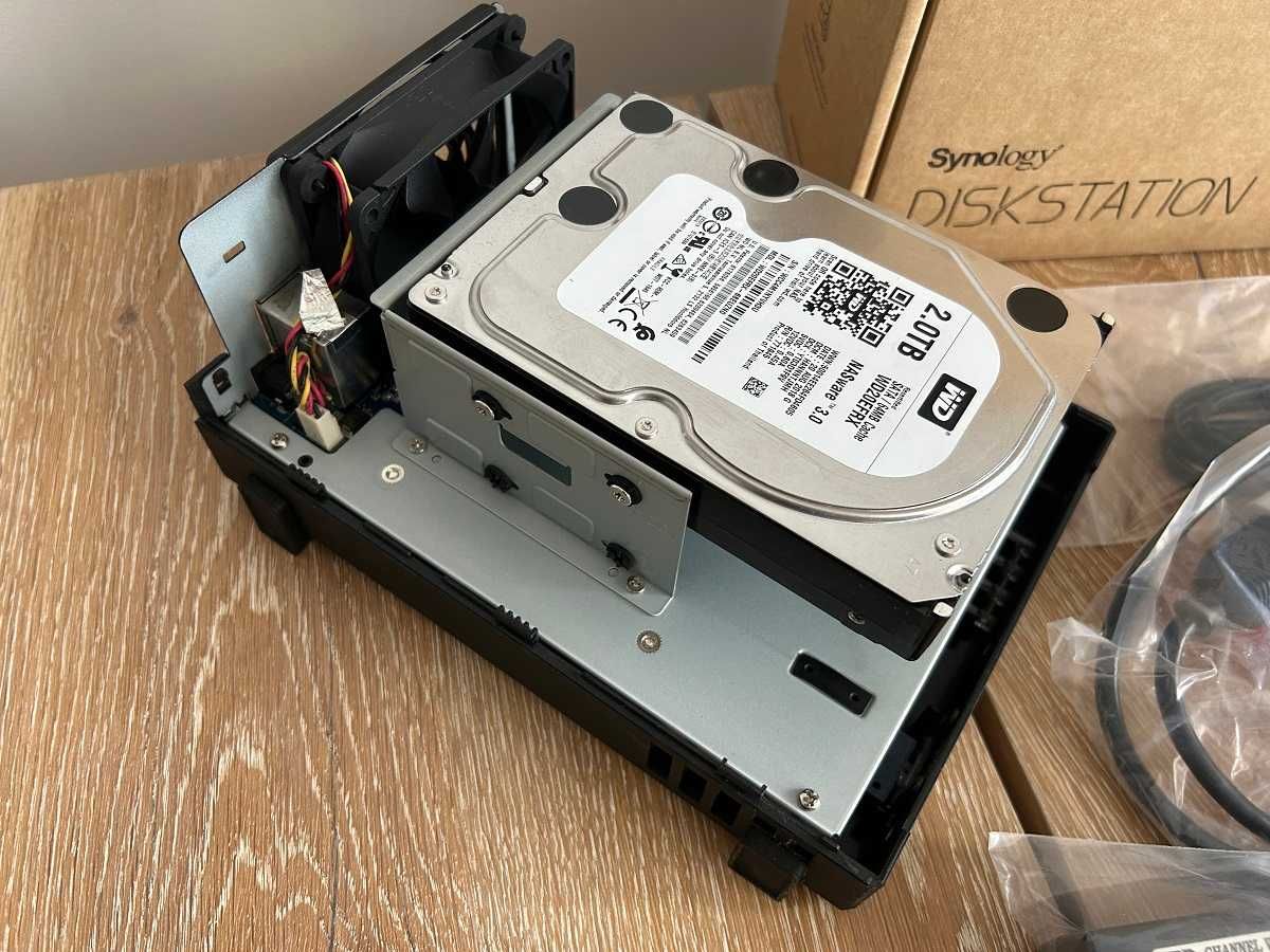 Synology DS216play + Dysk 2 TB