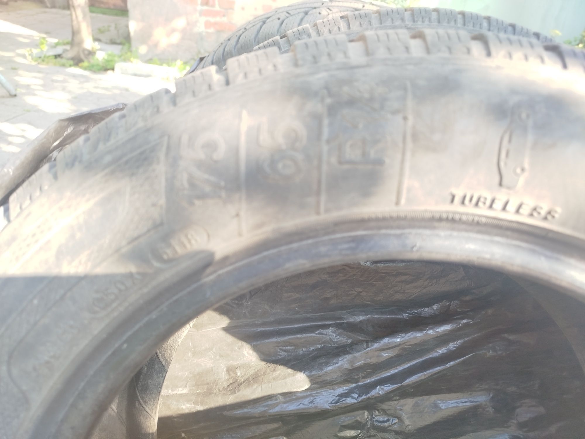 Комплект зимней резины R 14 175/65