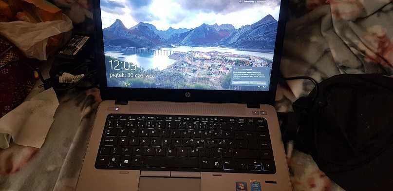Sprzedam laptopa HP