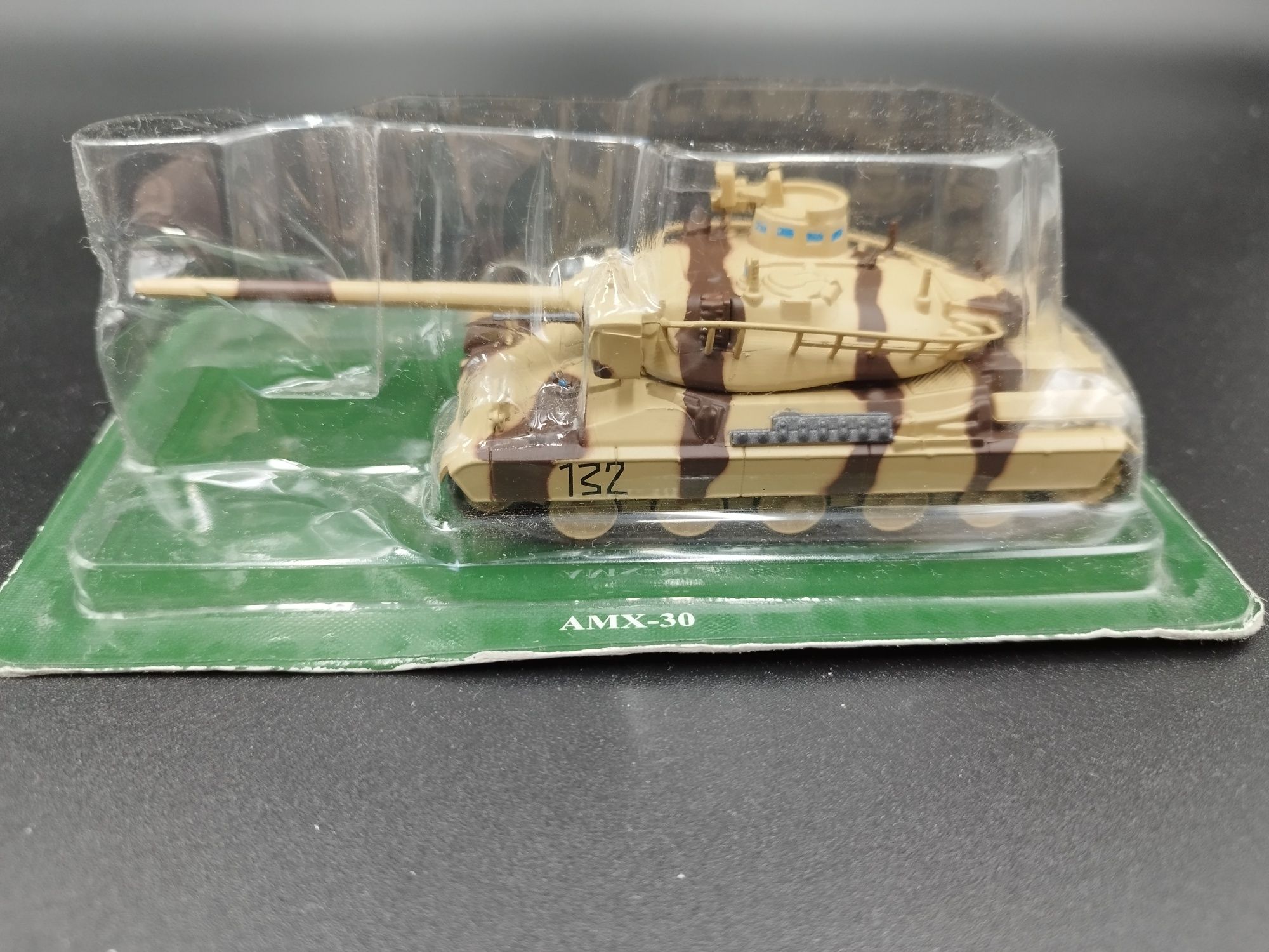 1:72 Eaglemoss Czołg AMX-30 model