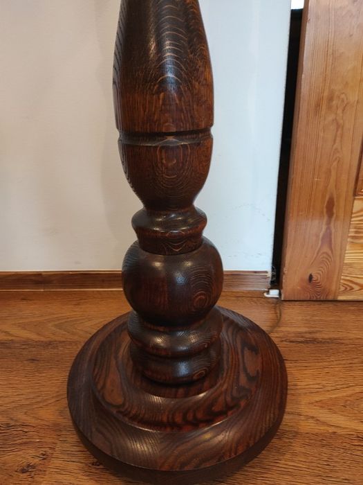 Lampa dębowa z abażurem