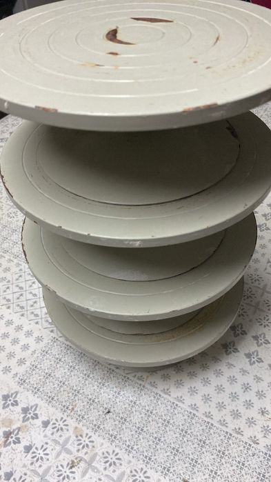 Tornilhos para cerâmica