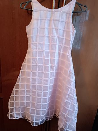 Бальне плаття для дівчинки
