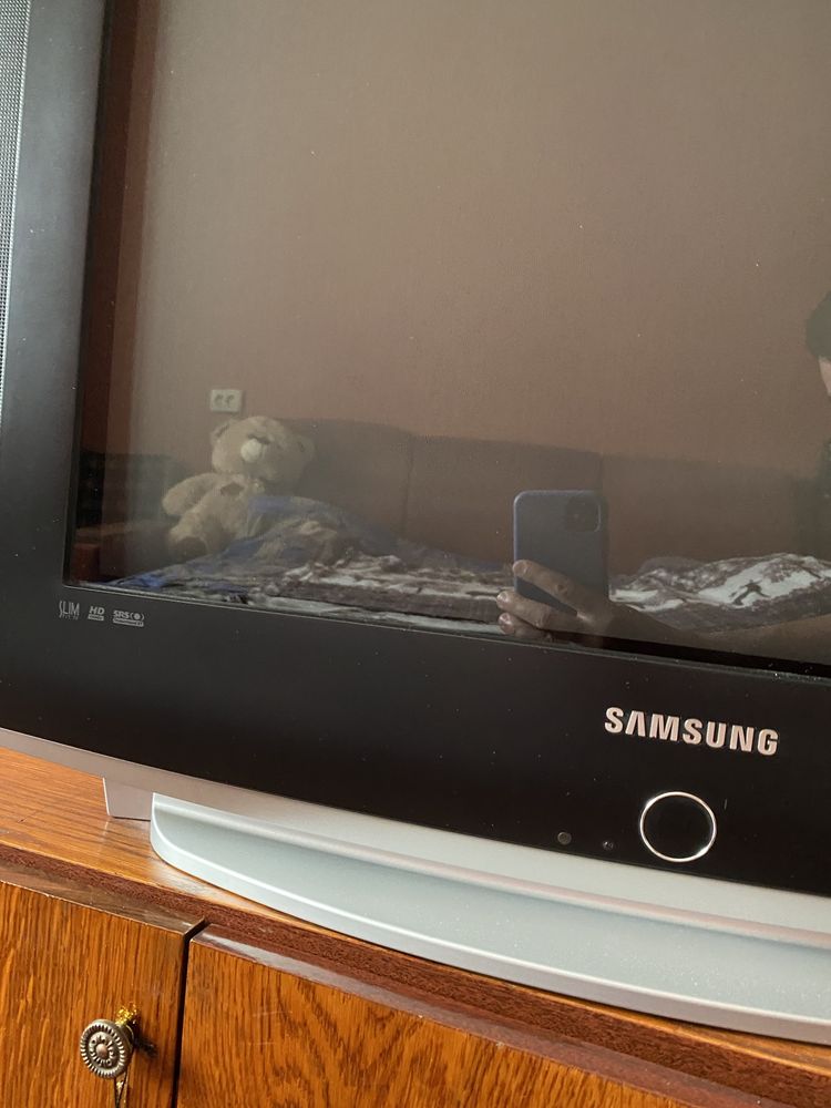 Телевизор Samsung плоский экран cs-29z50hpq