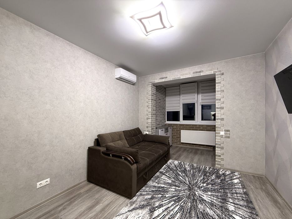 Оренда квартири біля метро Дорогожичі, 29 м², вул. Петропавлівська 50Б