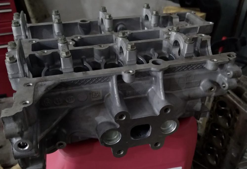 Głowica Ford EcoBoost Ford 1.0 Fiesta Focus